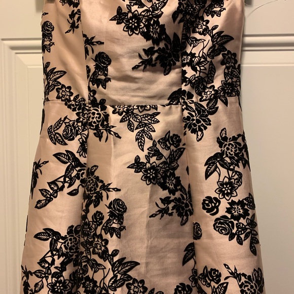 Windsor prom dress, 2 Days shipping 📦📬 - Picture 6 of 7